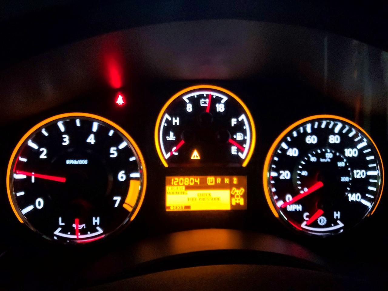 2011 NISSAN ARMADA SV photo 17