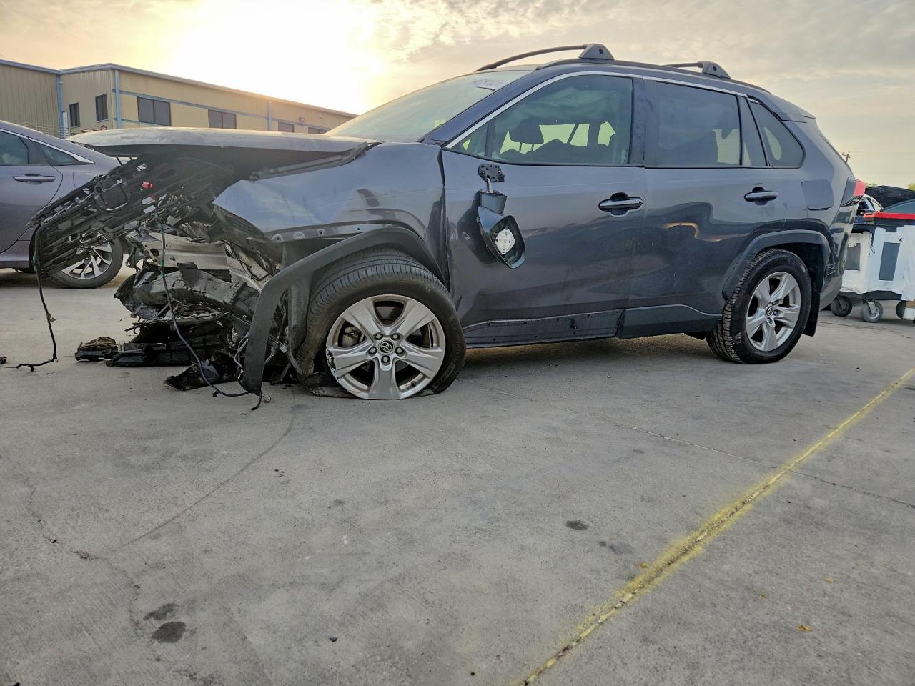 2019 TOYOTA RAV4
