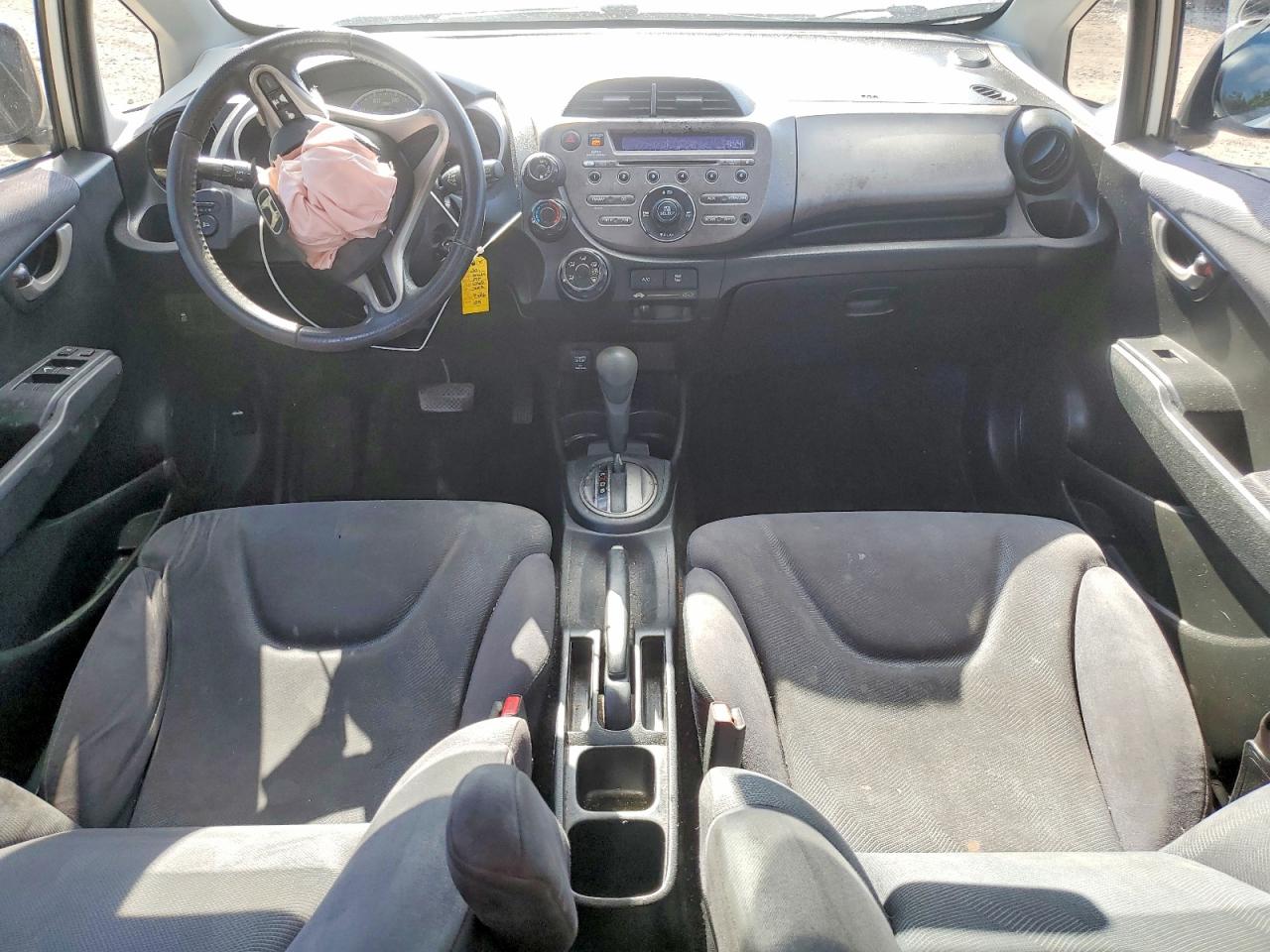 2011 HONDA FIT SPORT photo 22