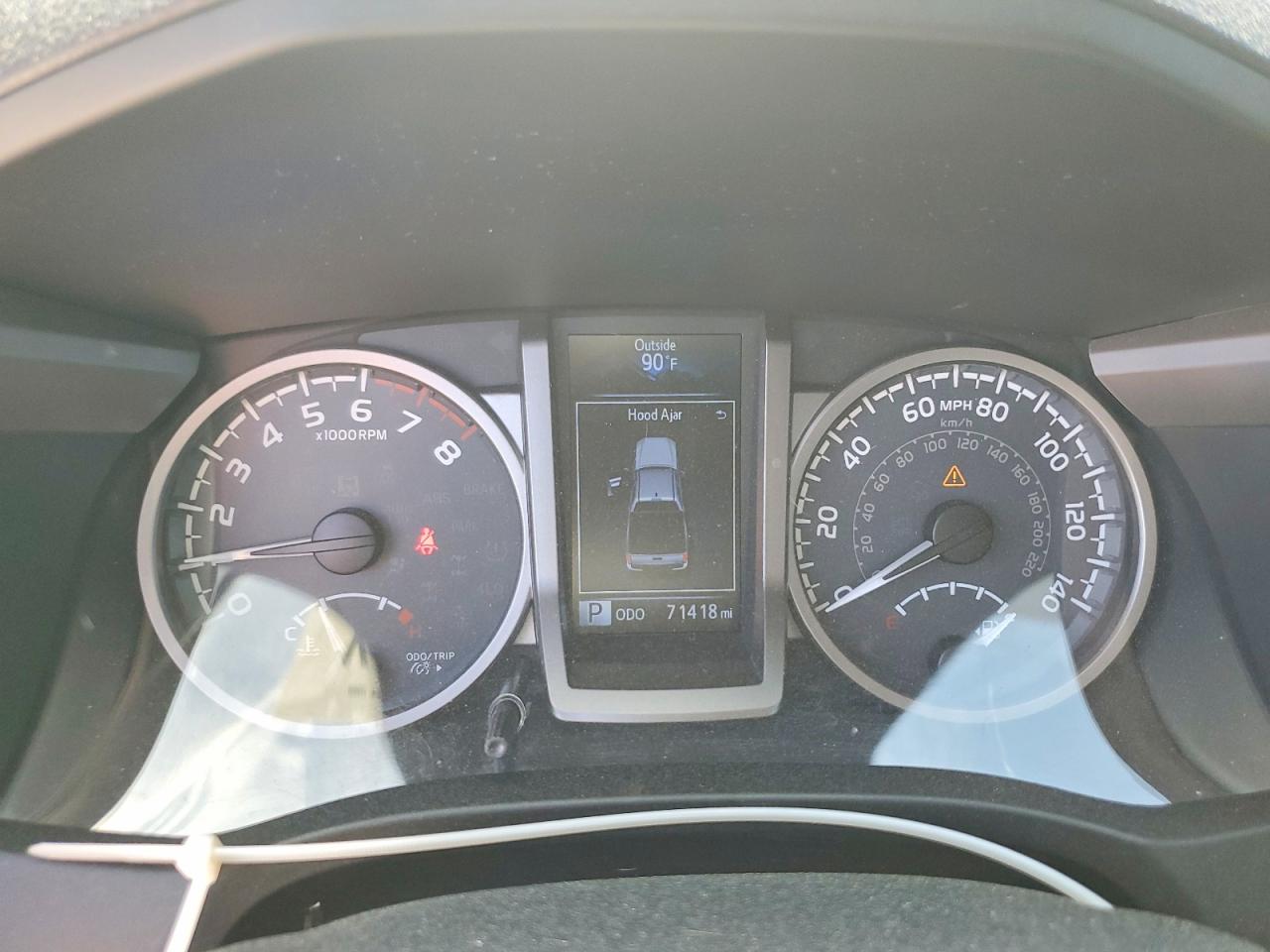 2019 TOYOTA TACOMA LIMITED photo 17