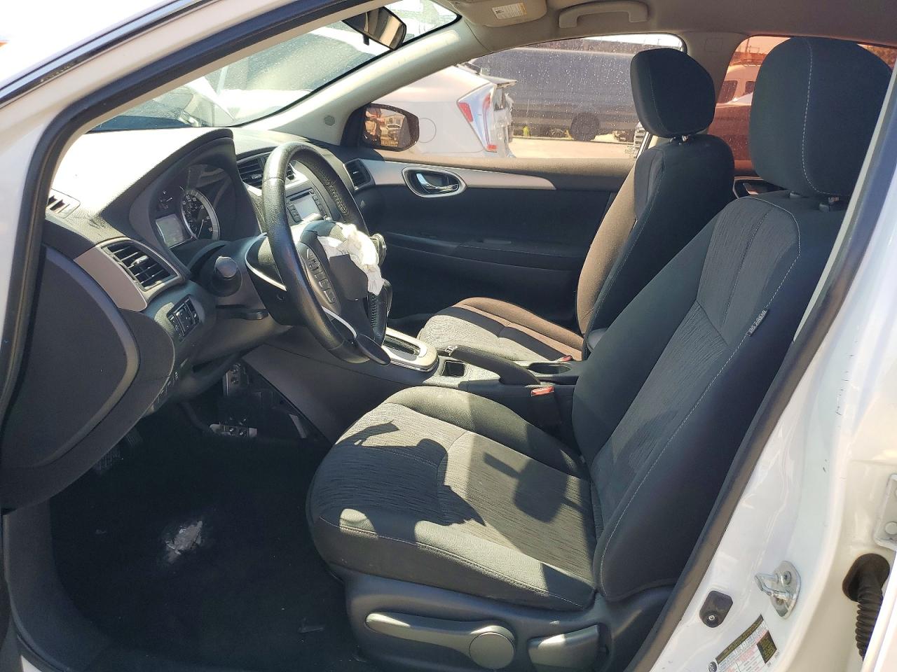 2015 NISSAN SENTRA SV photo 7