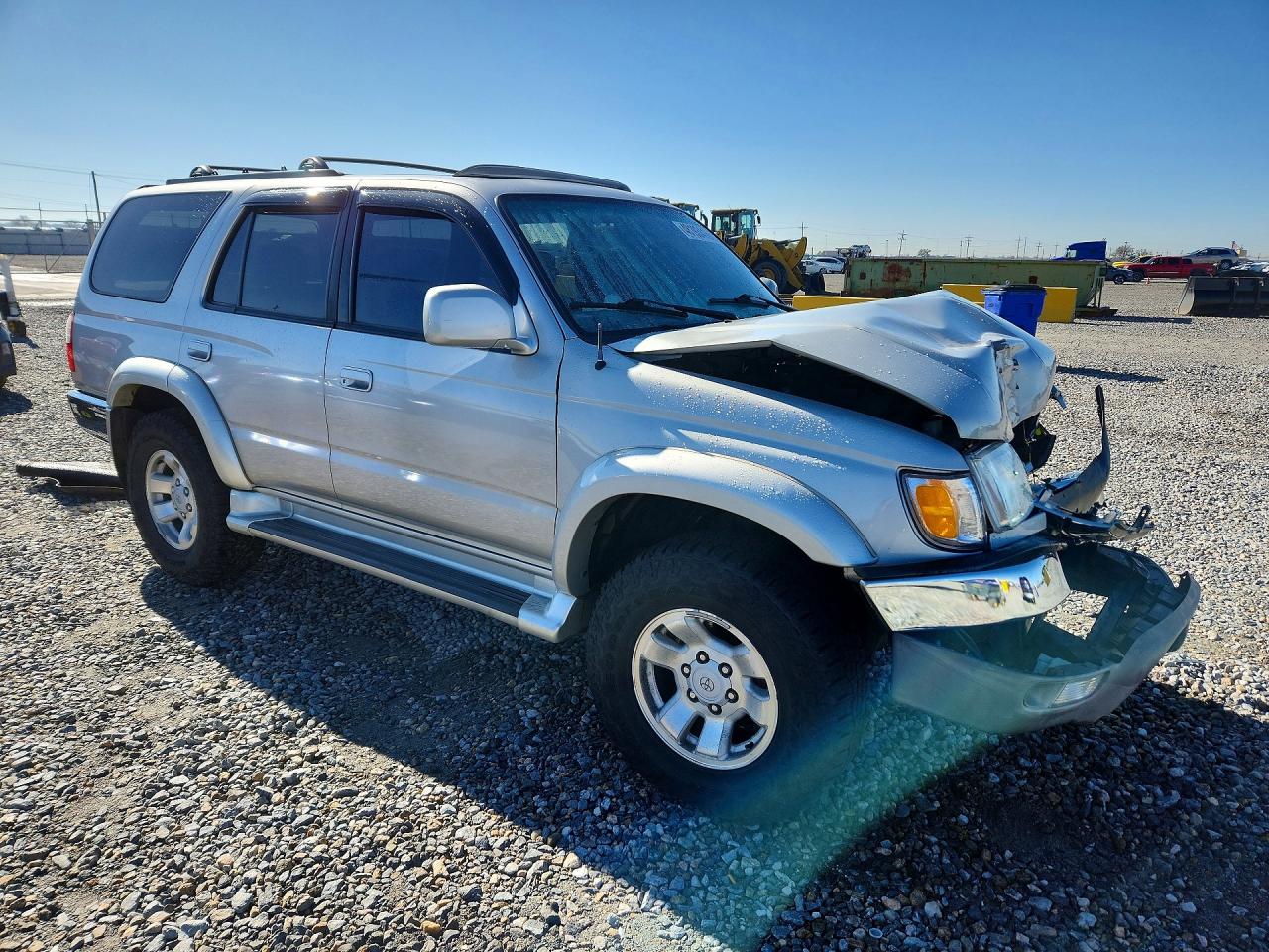 2001 TOYOTA 4RUNNER SR5 photo 10