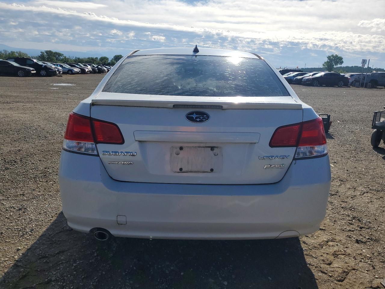 2011 SUBARU LEGACY 2.5I PREMIUM photo 11