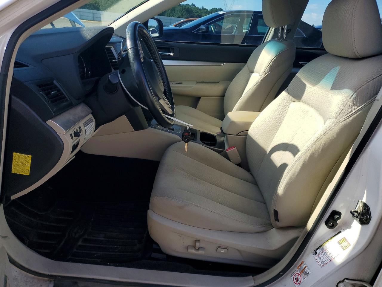 2011 SUBARU LEGACY 2.5I PREMIUM photo 13