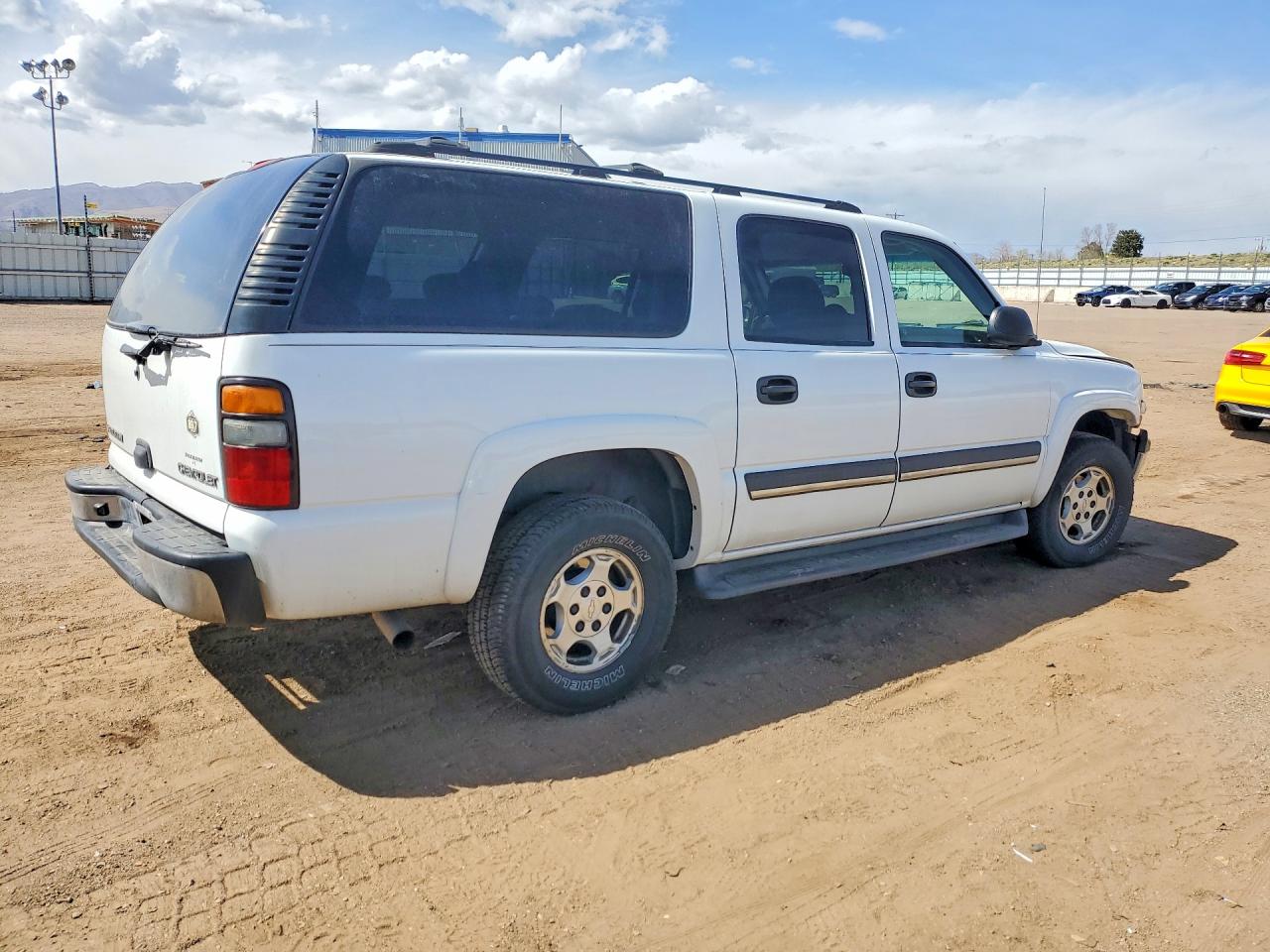 2005 CHEVROLET SUBURBAN K1500 photo 5