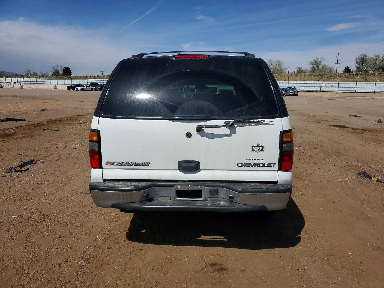 2005 CHEVROLET SUBURBAN K1500 photo 11