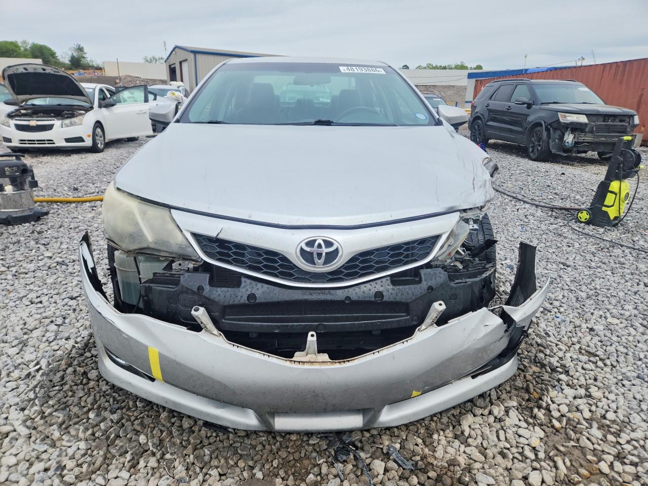 2014 TOYOTA CAMRY SE photo 13