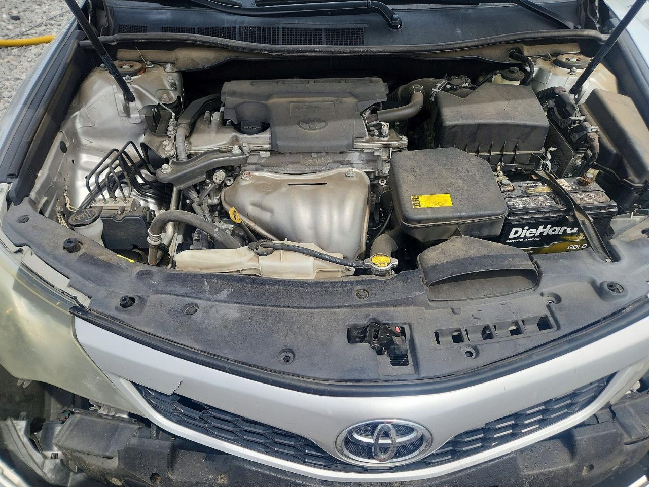 2014 TOYOTA CAMRY SE photo 31