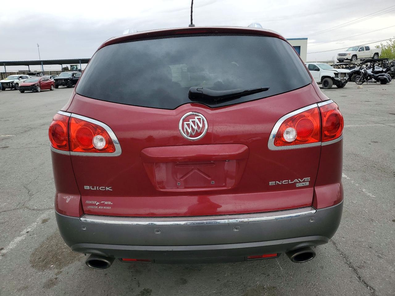 2010 BUICK ENCLAVE CXL photo 16