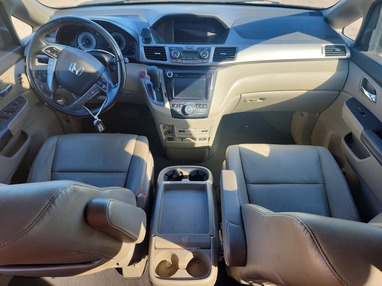 2016 HONDA ODYSSEY TOURING photo 22