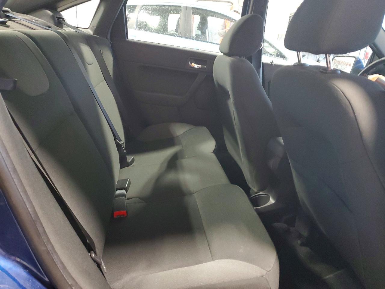 2008 FORD FOCUS SE photo 28