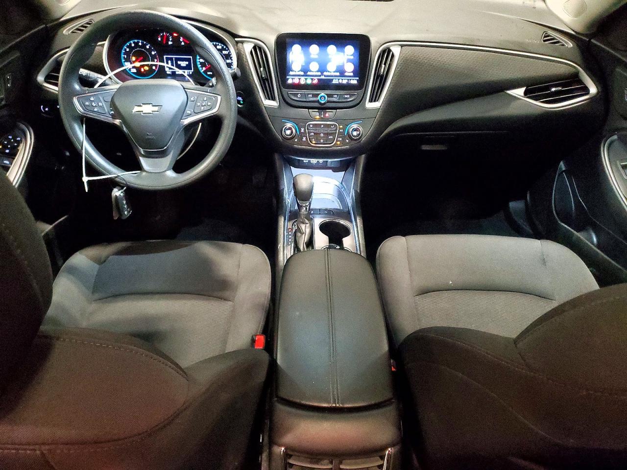 2024 CHEVROLET MALIBU LT photo 8