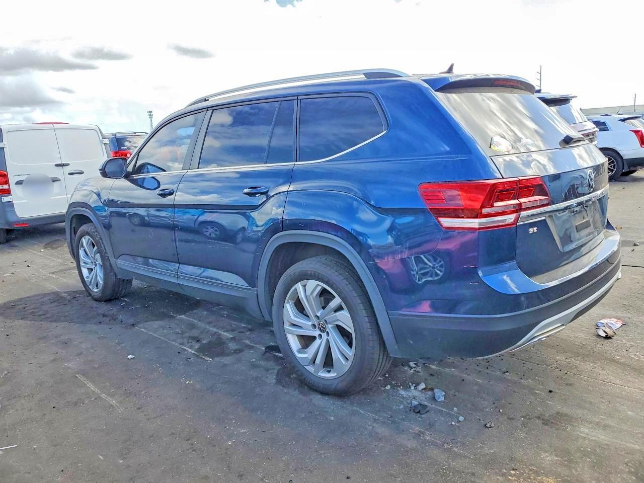 2018 VOLKSWAGEN ATLAS SE photo 4