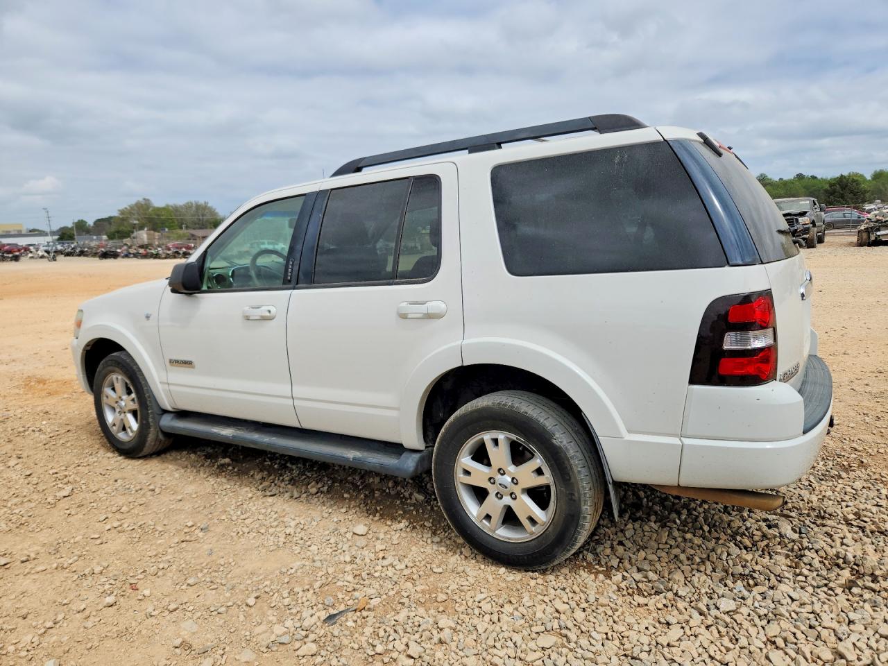 2008 FORD EXPLORER XLT photo 3