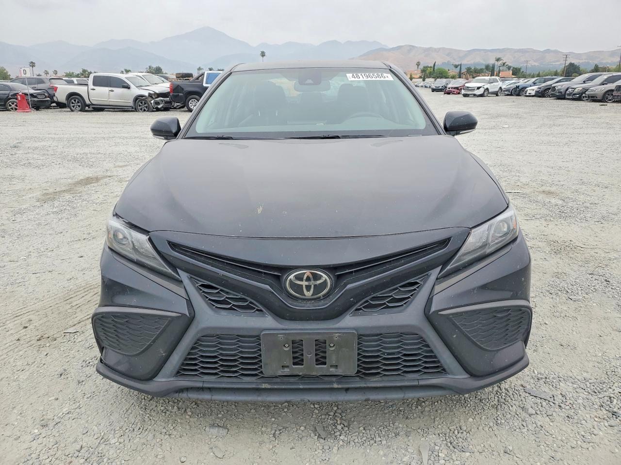 2024 TOYOTA CAMRY SE photo 5