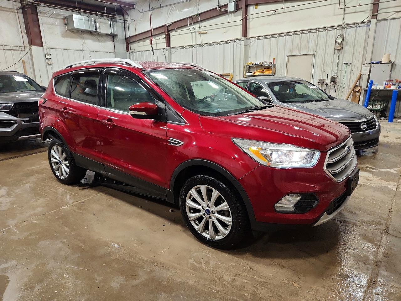 2017 FORD ESCAPE TITANIUM photo 10