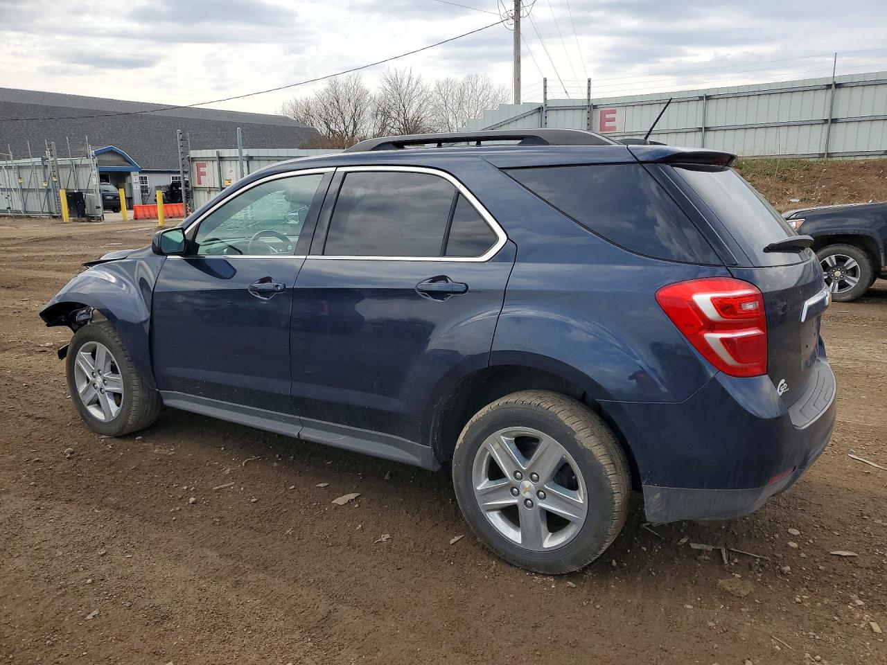 2016 CHEVROLET EQUINOX LT photo 3