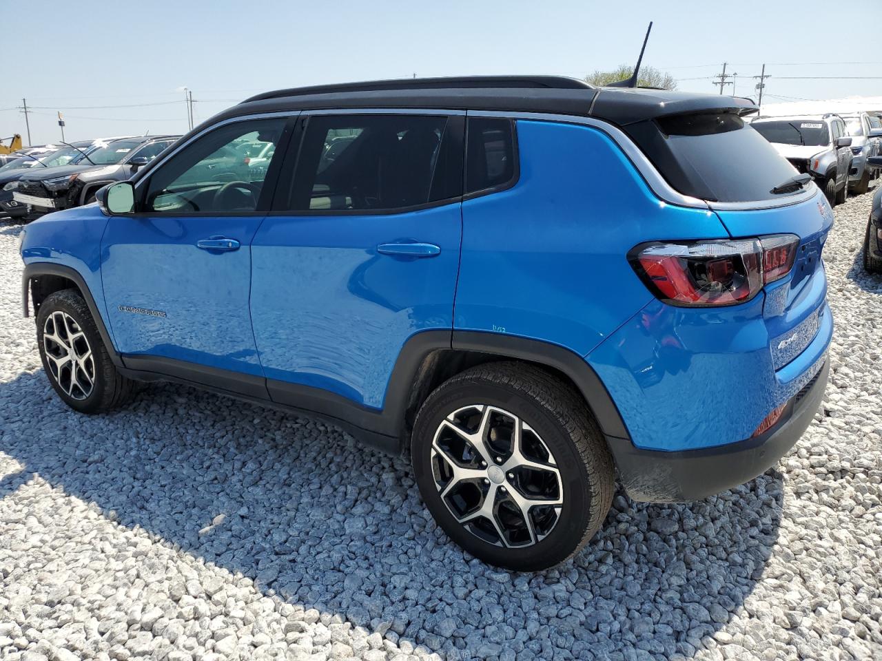 2024 JEEP COMPASS LIMITED photo 3