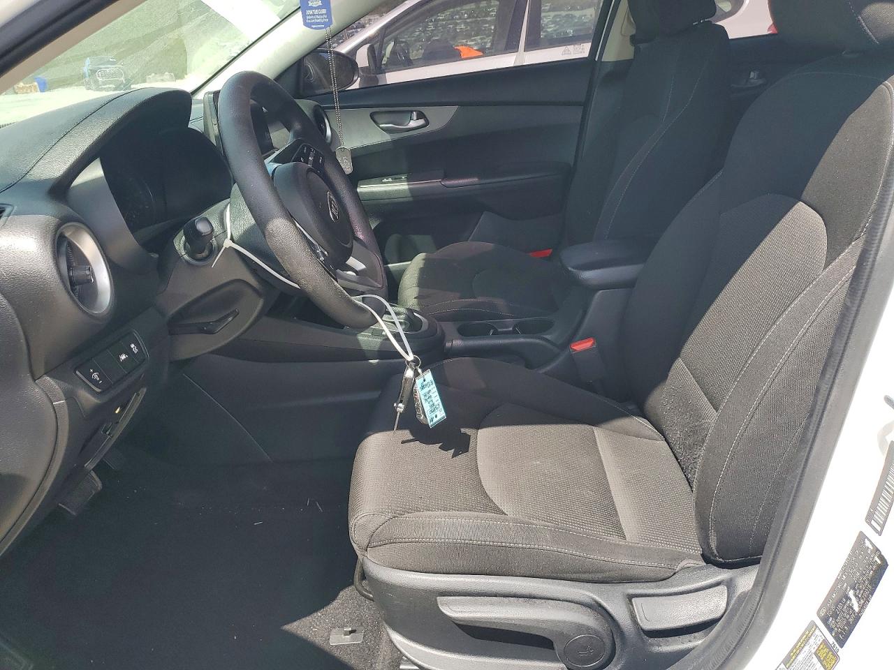 2021 KIA FORTE LXS photo 13