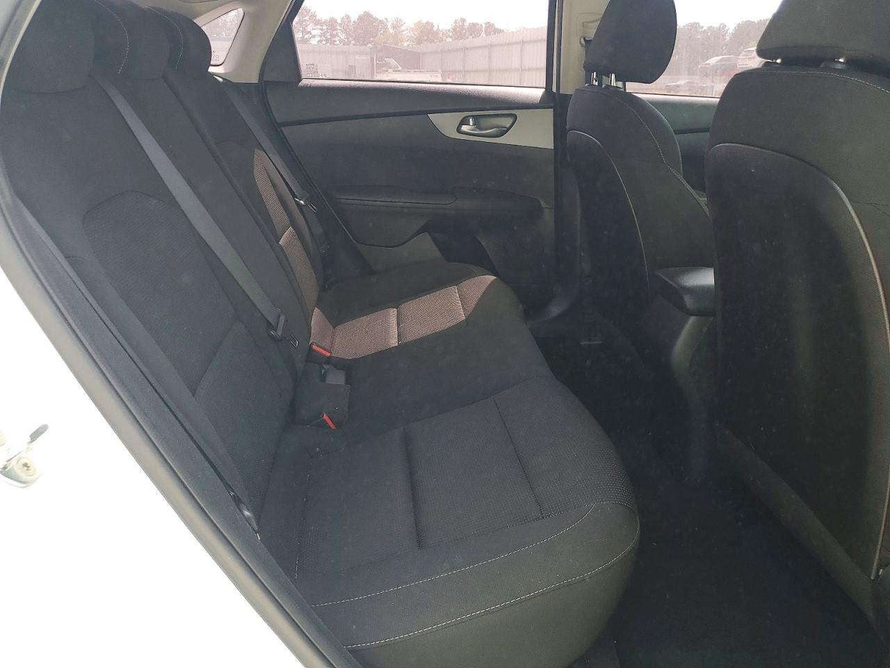 2021 KIA FORTE LXS photo 19