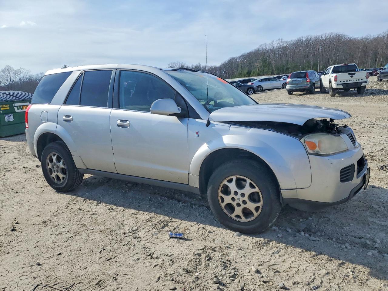 2006 SATURN VUE XE photo 4