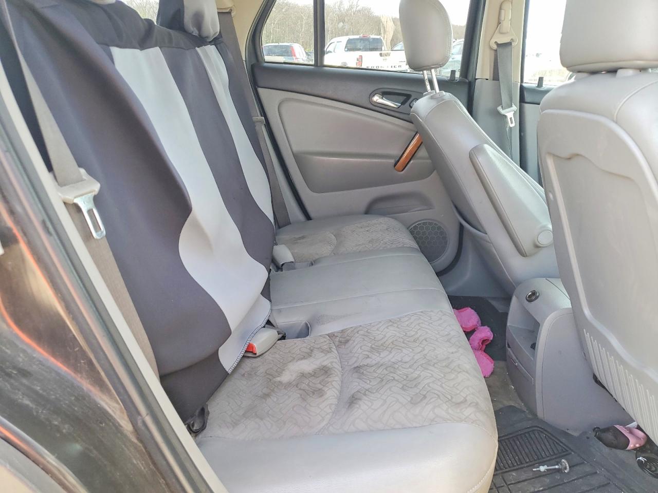 2006 SATURN VUE XE photo 11