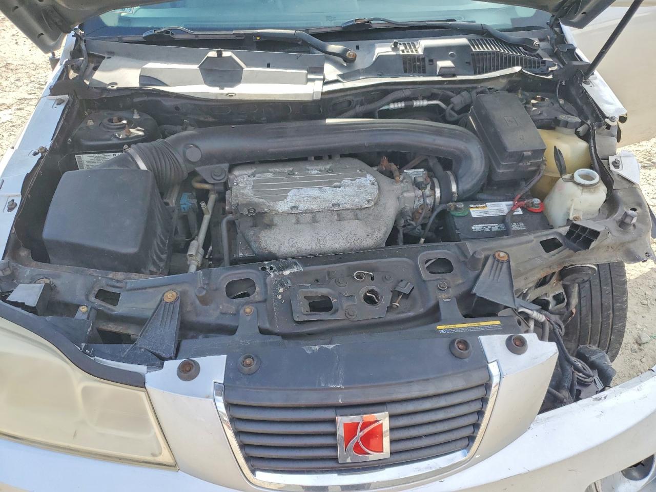 2006 SATURN VUE XE photo 12