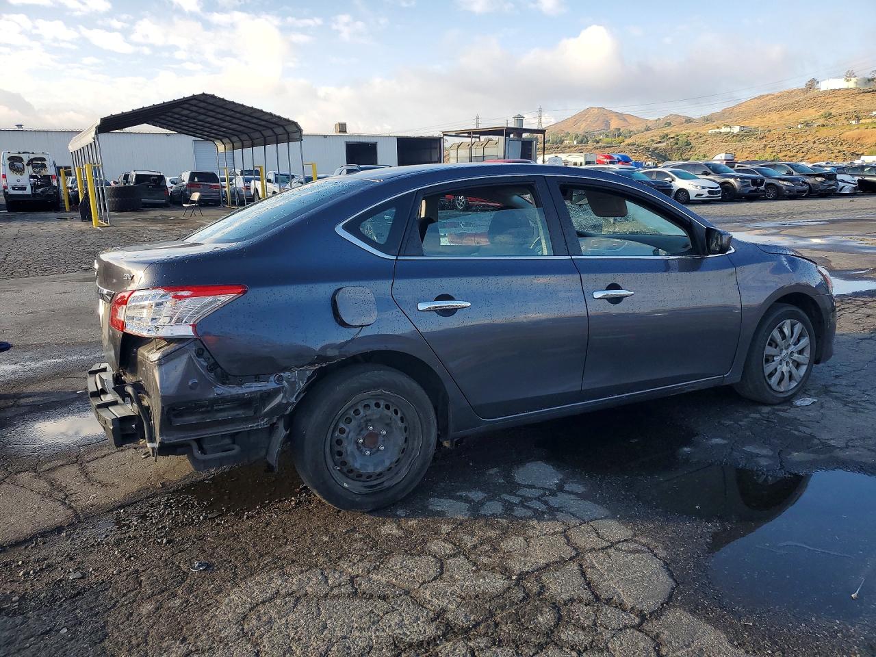 2015 NISSAN SENTRA SV photo 3