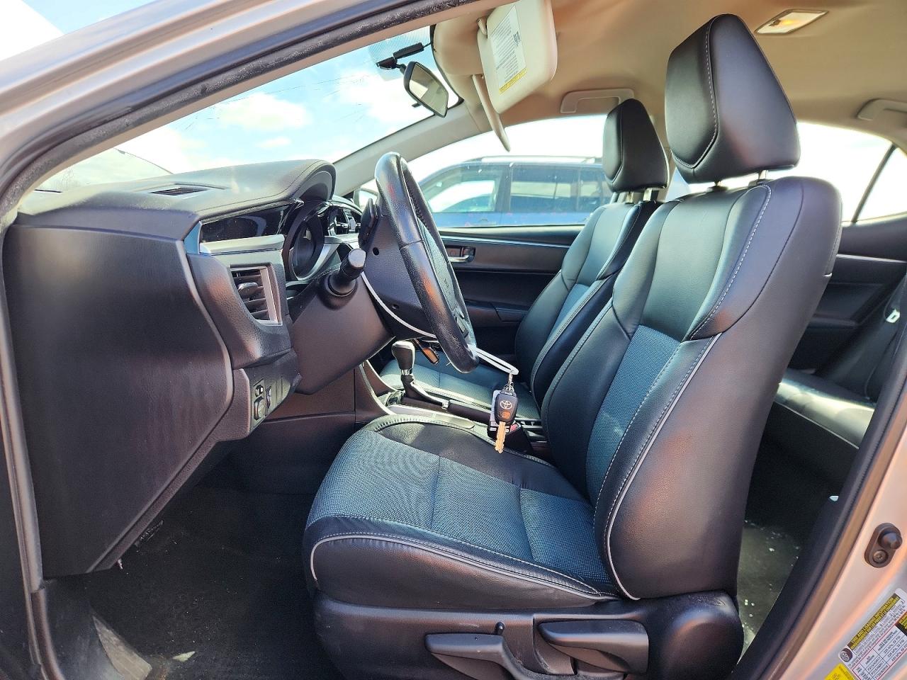 2014 TOYOTA COROLLA S PLUS photo 13