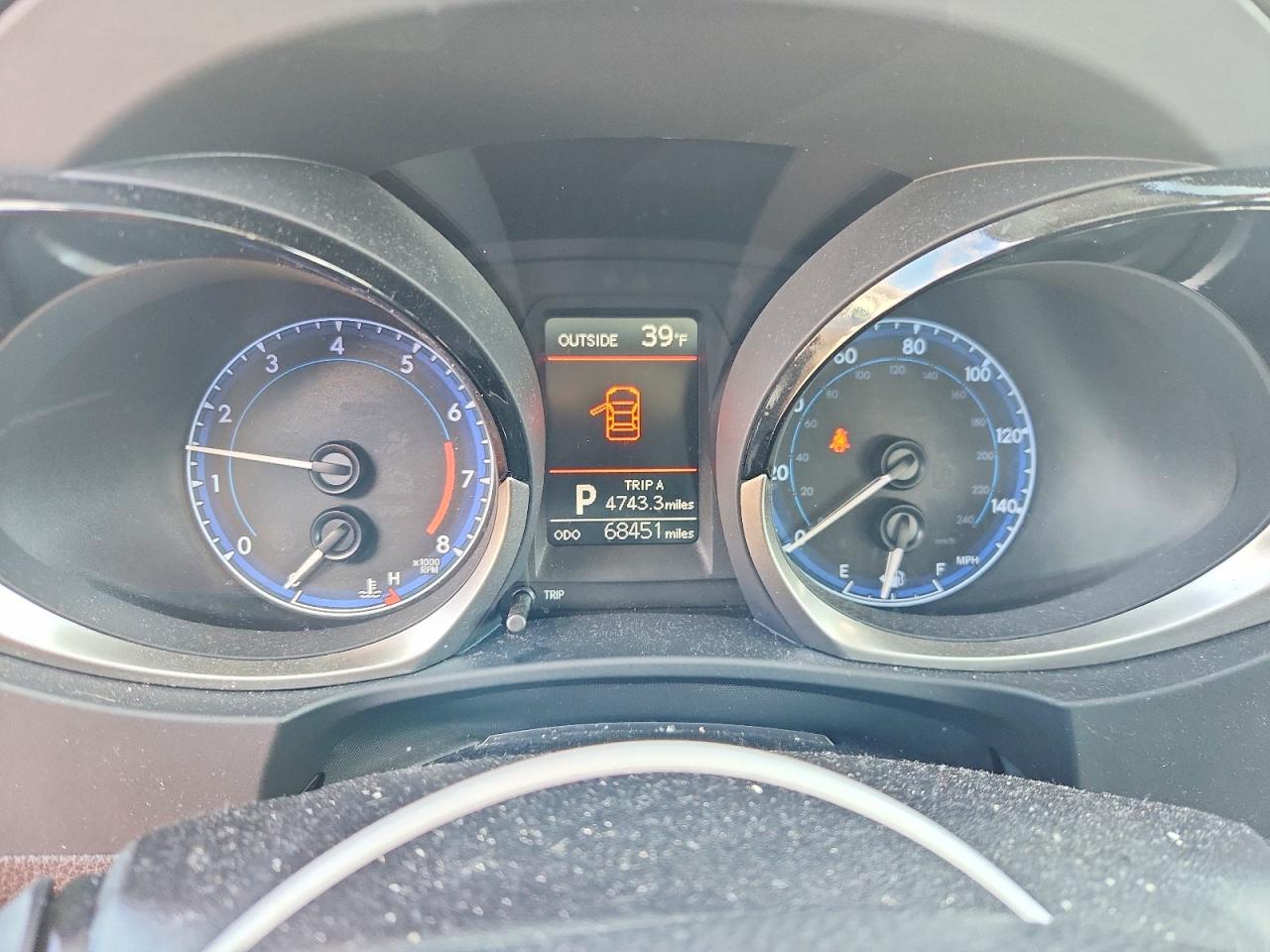 2014 TOYOTA COROLLA S PLUS photo 17