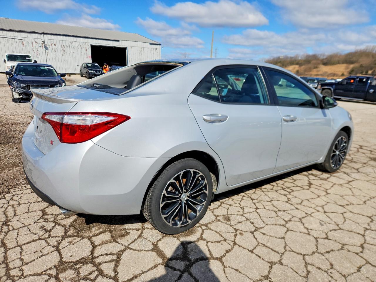 2014 TOYOTA COROLLA S PLUS photo 5