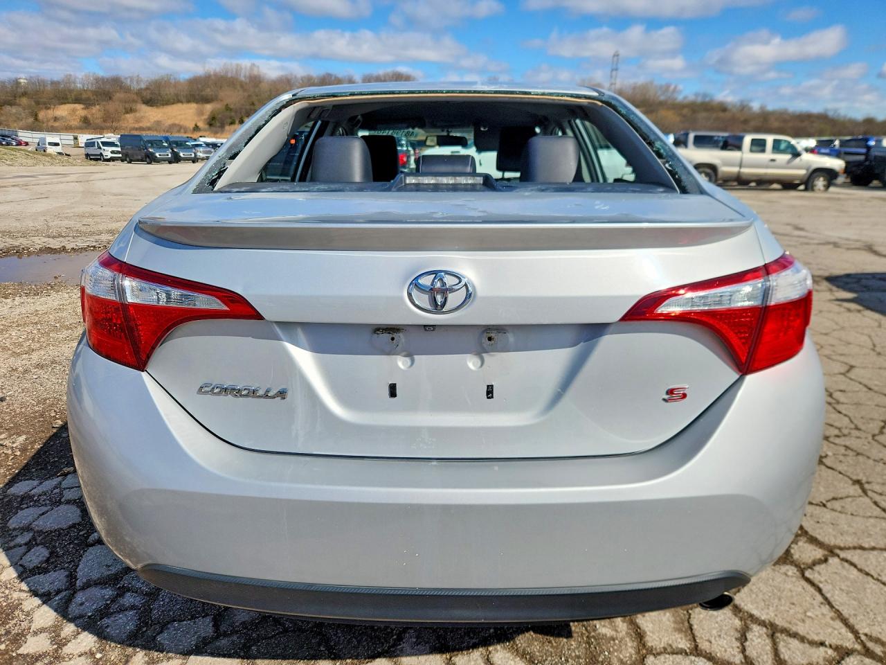 2014 TOYOTA COROLLA S PLUS photo 11