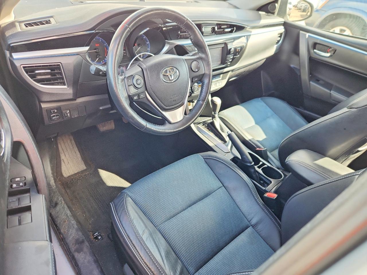 2014 TOYOTA COROLLA S PLUS photo 15