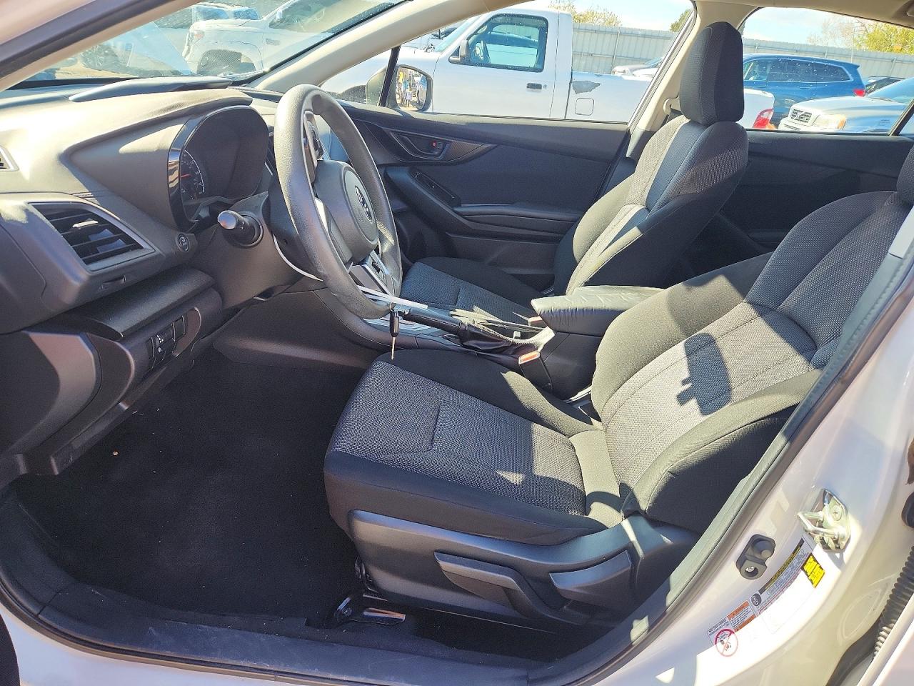 2019 SUBARU IMPREZA photo 13