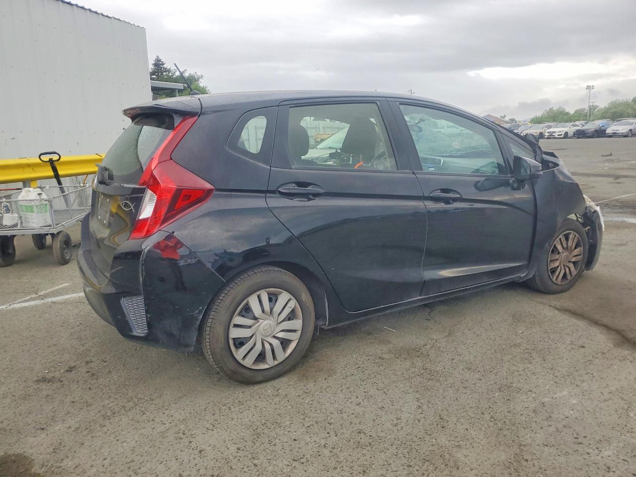 2016 HONDA FIT LX photo 5