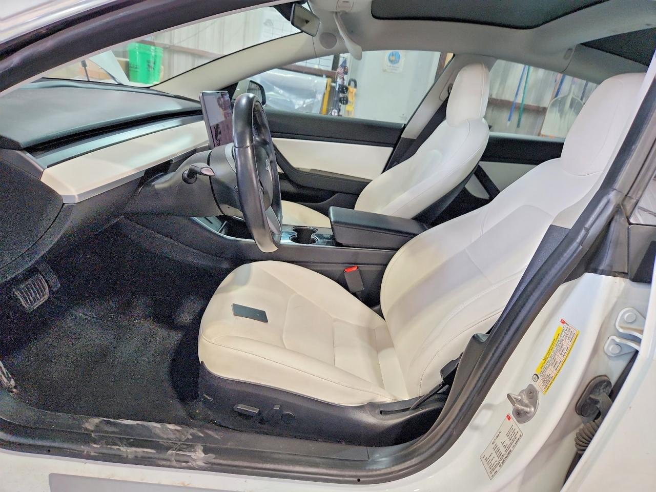 2018 TESLA MODEL 3 photo 13