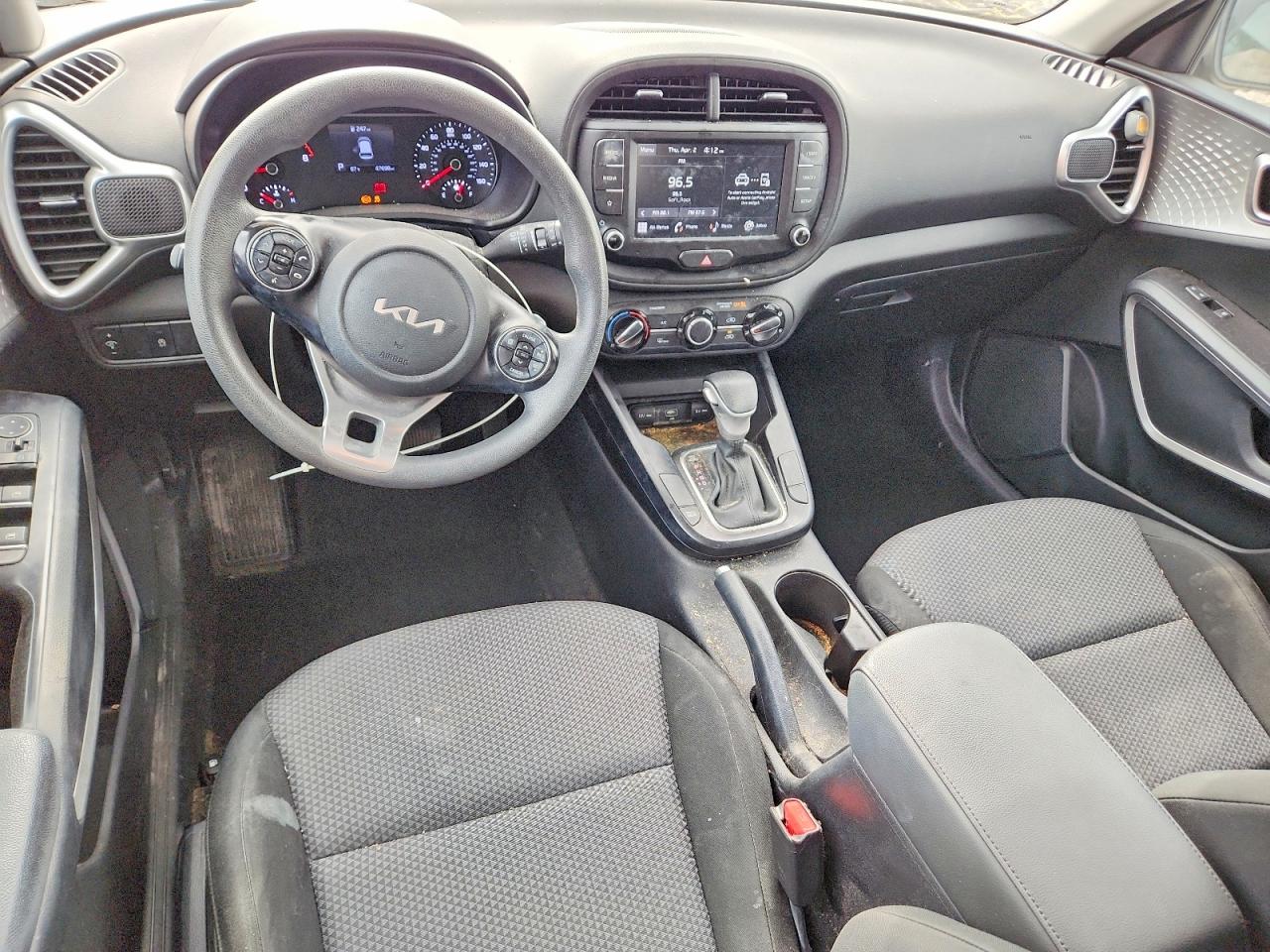 2022 KIA SOUL LX photo 15