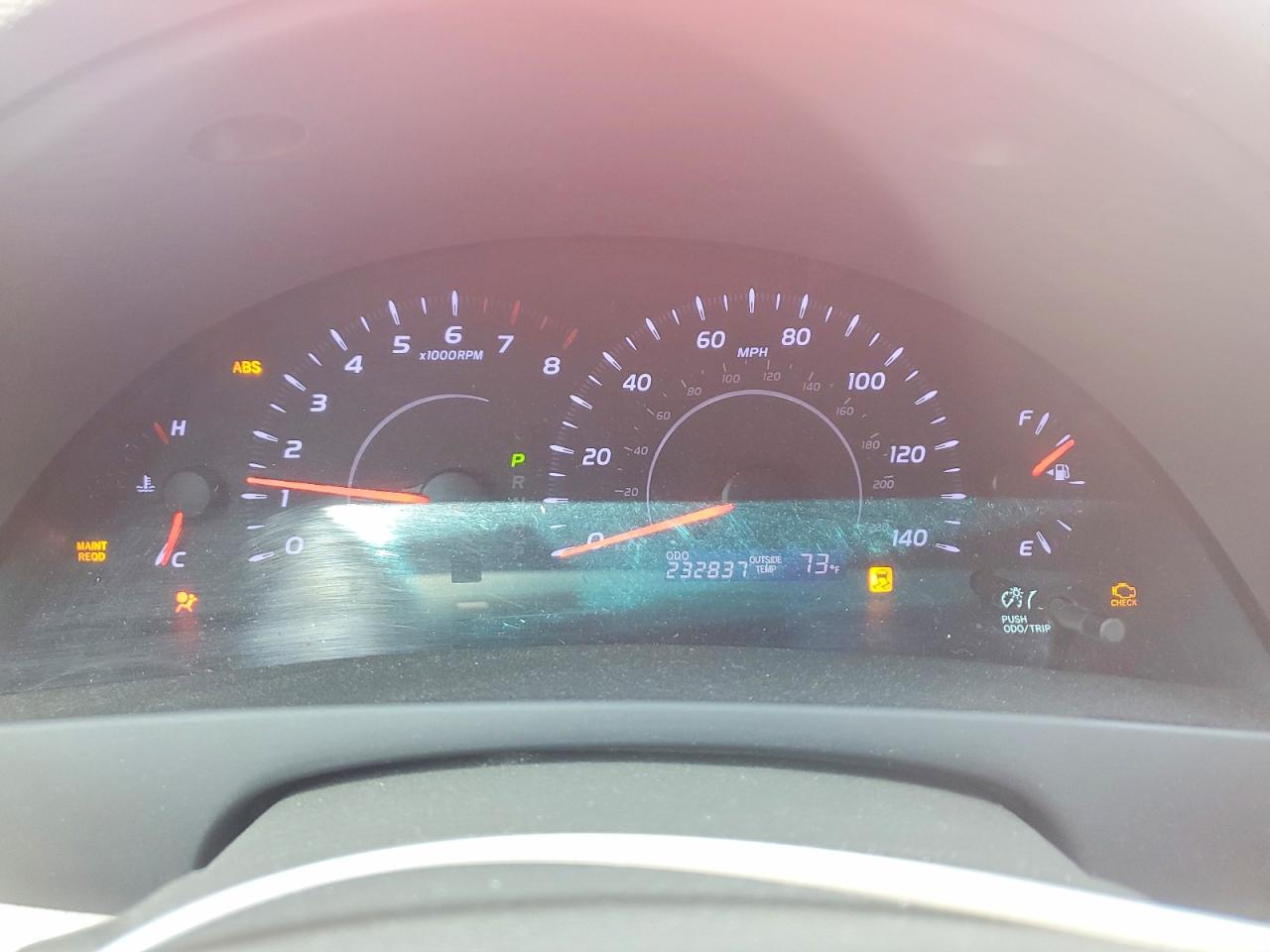 2011 TOYOTA CAMRY LE photo 17