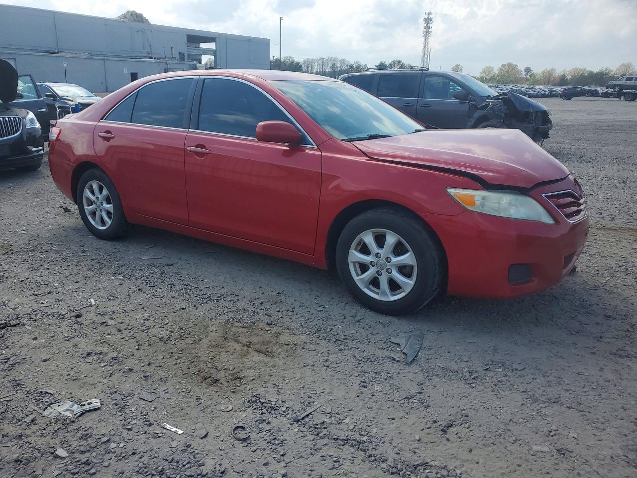 2011 TOYOTA CAMRY LE photo 7