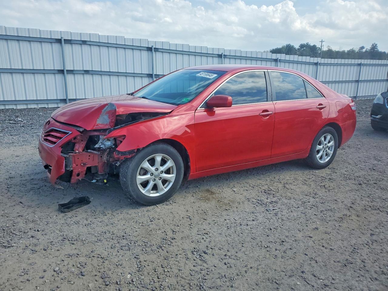 2011 TOYOTA CAMRY