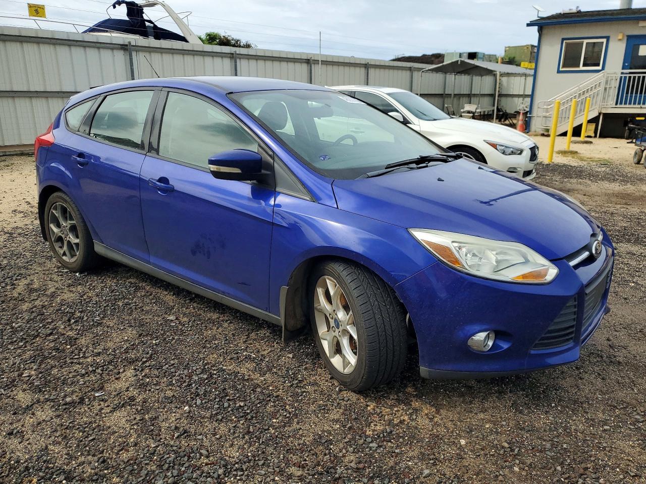 2014 FORD FOCUS SE photo 7