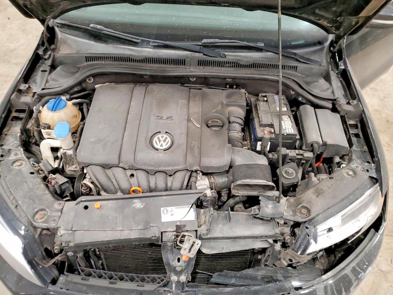 2013 VOLKSWAGEN JETTA SE photo 11