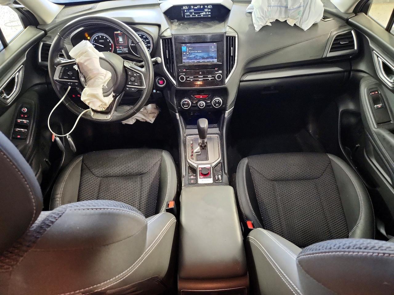 2019 SUBARU FORESTER PREMIUM photo 15