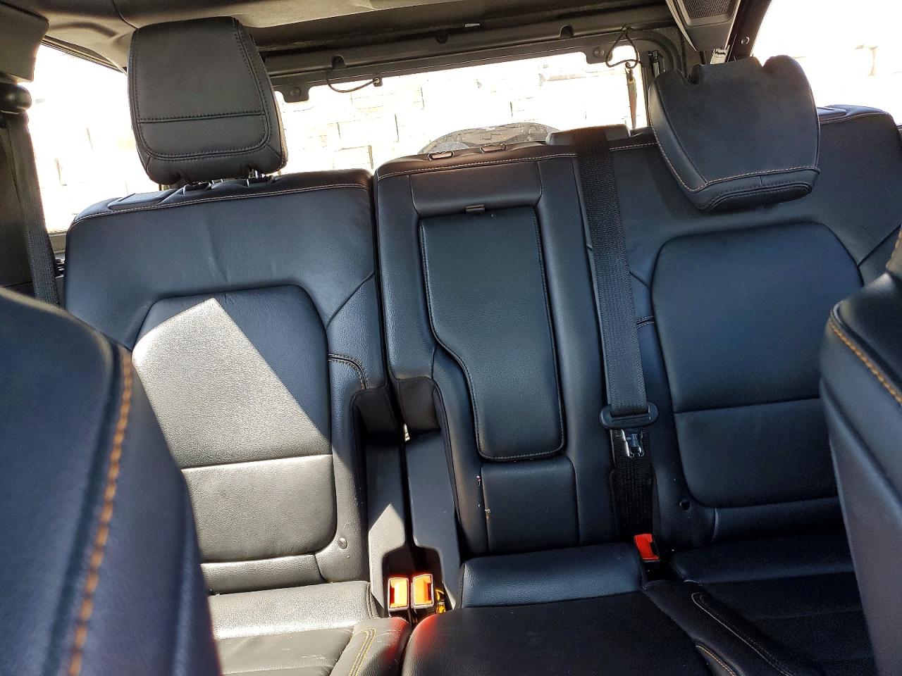 2022 FORD BRONCO BASE photo 19