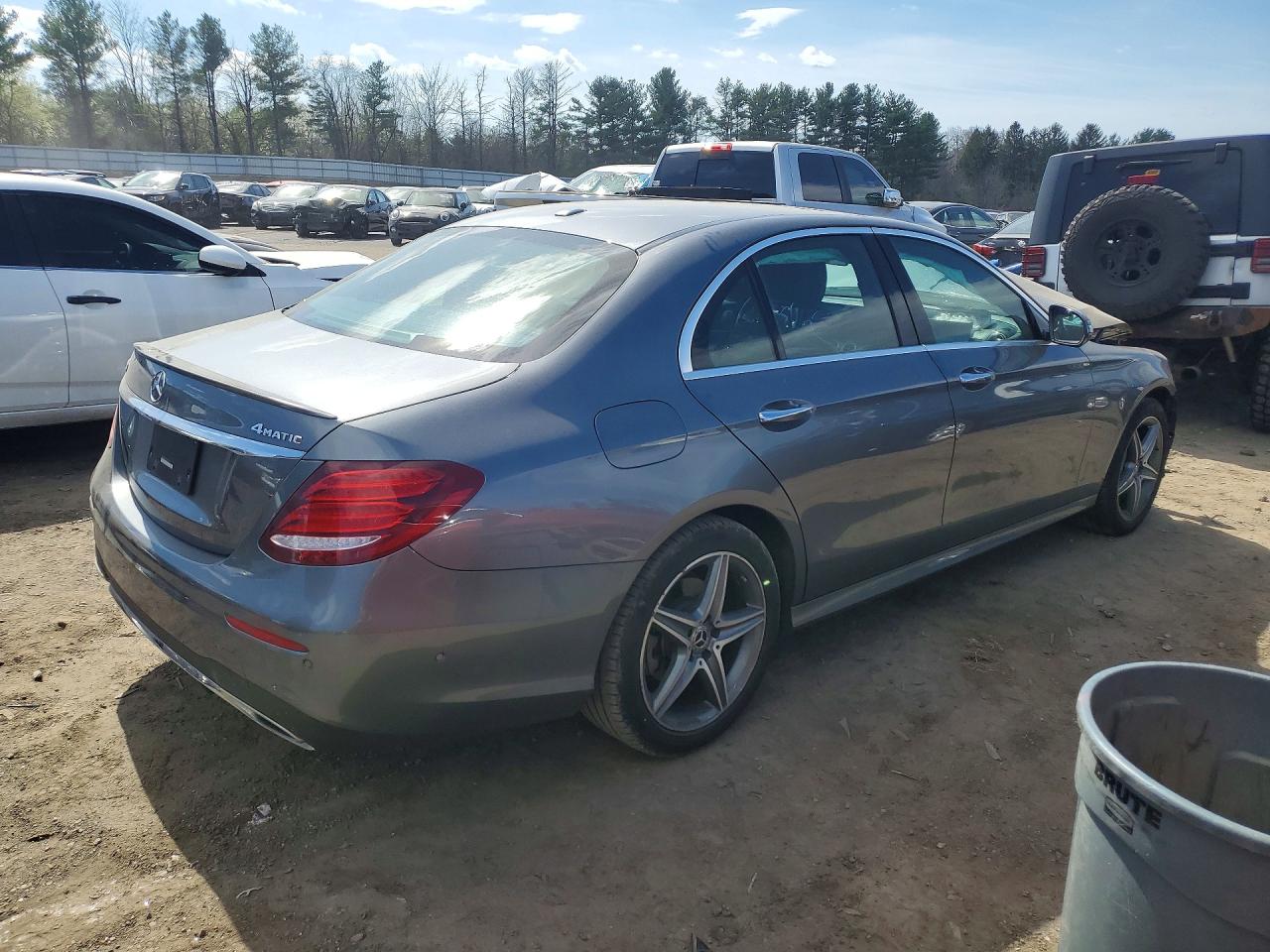 2018 MERCEDES-BENZ E 300 4MATIC photo 5