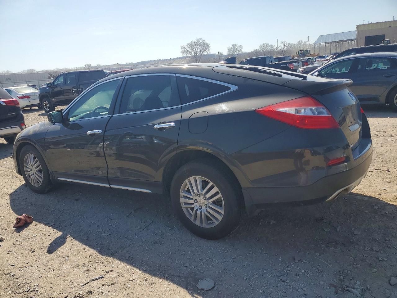 2013 HONDA CROSSTOUR EX photo 4