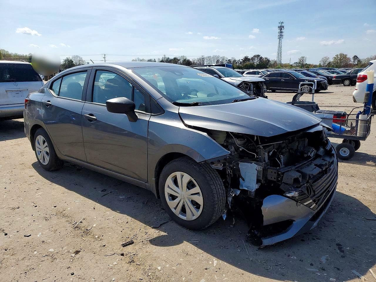 2024 NISSAN VERSA S photo 7
