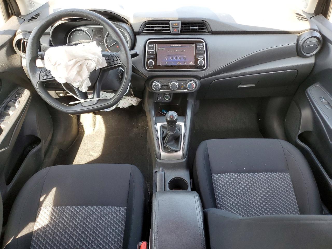 2024 NISSAN VERSA S photo 15