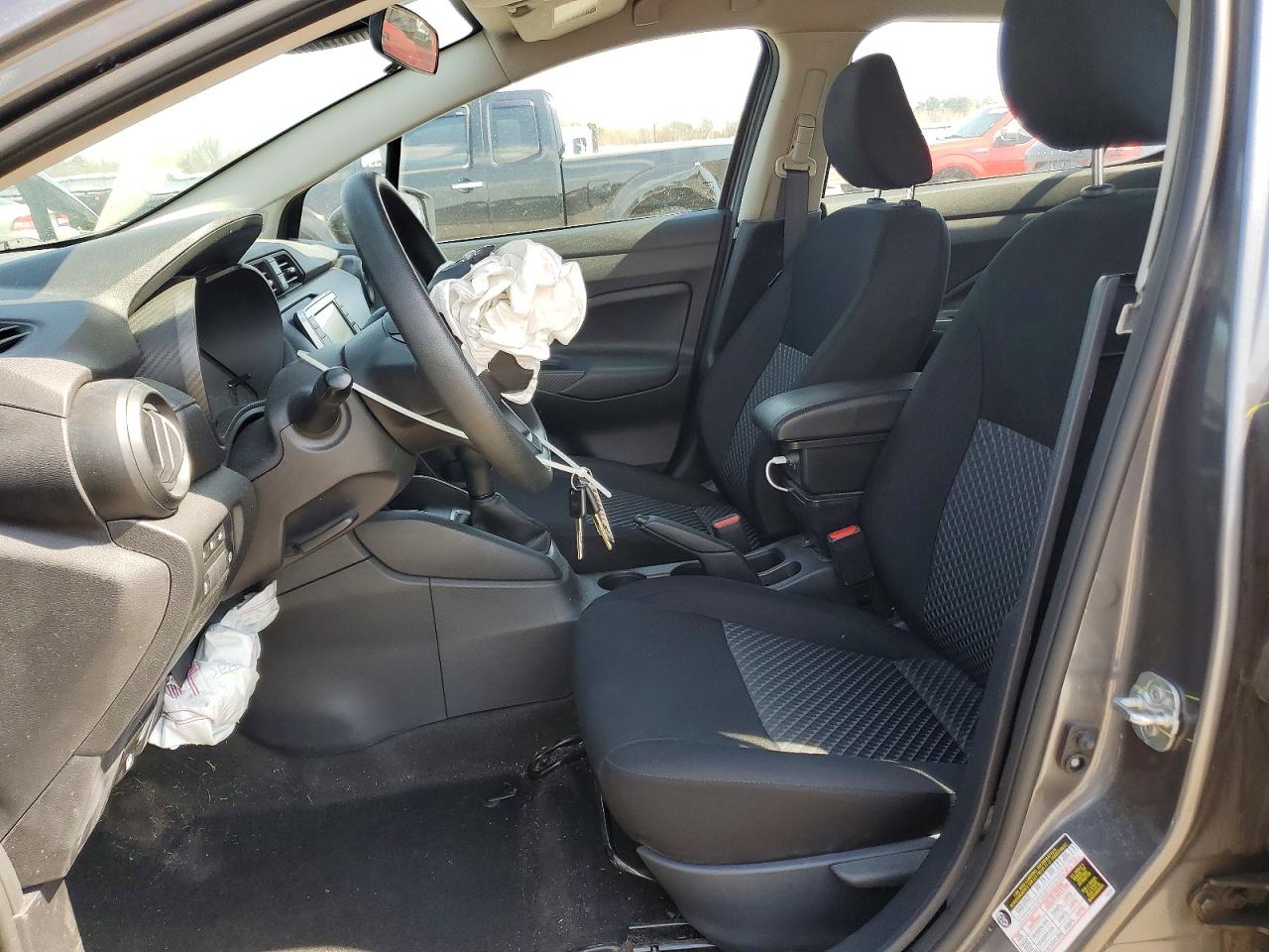 2024 NISSAN VERSA S photo 13