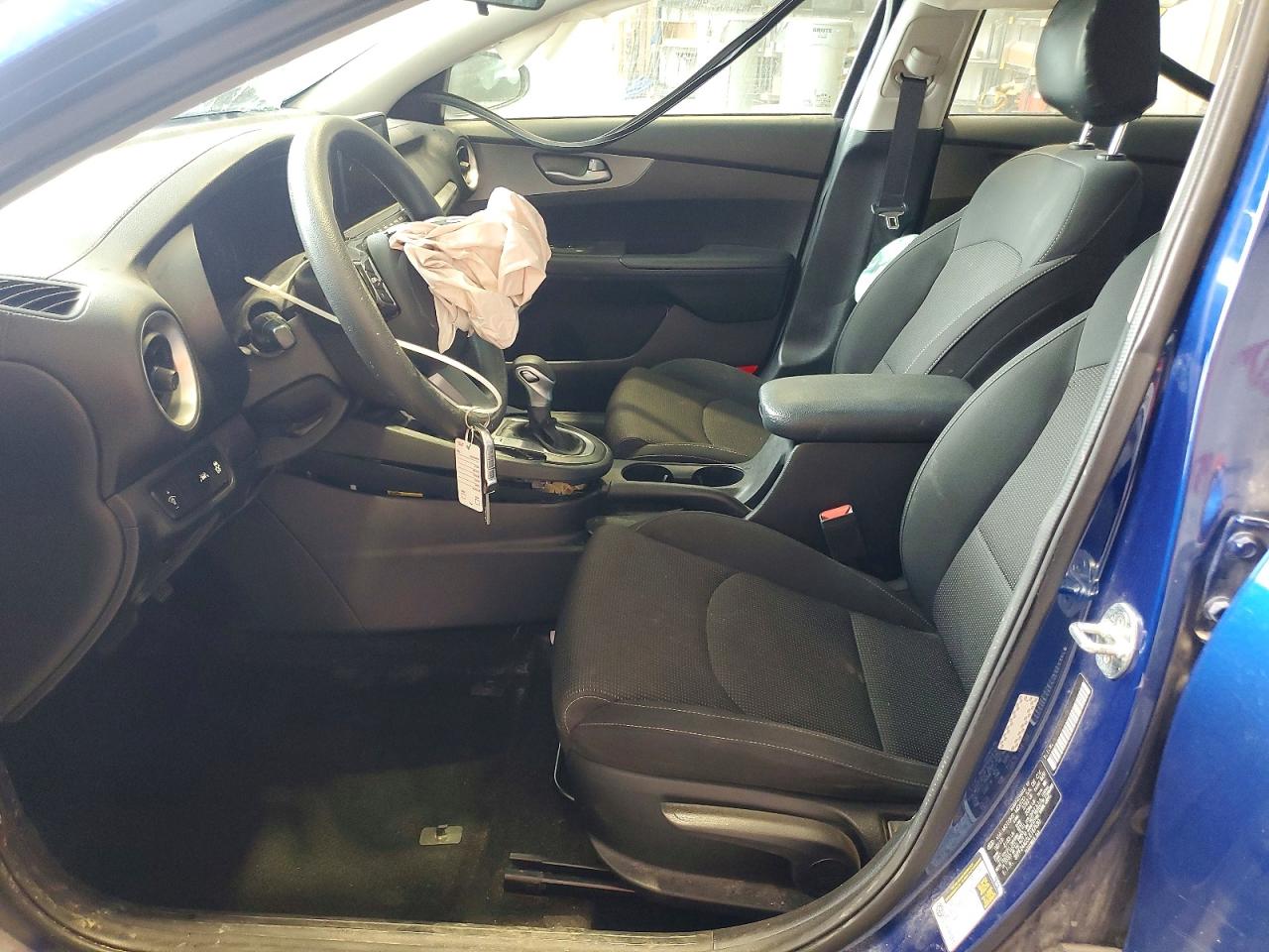 2020 KIA FORTE LXS photo 19
